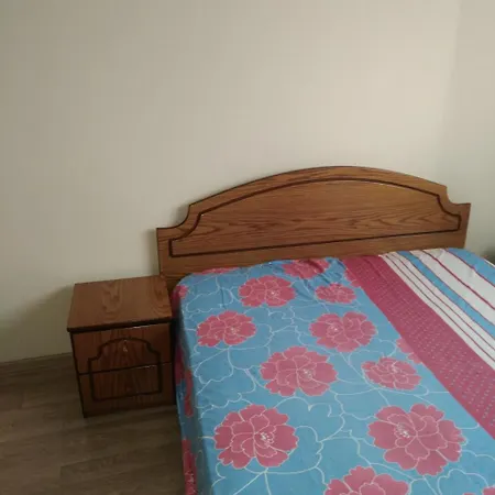Cozy Two Bedroom Apartment