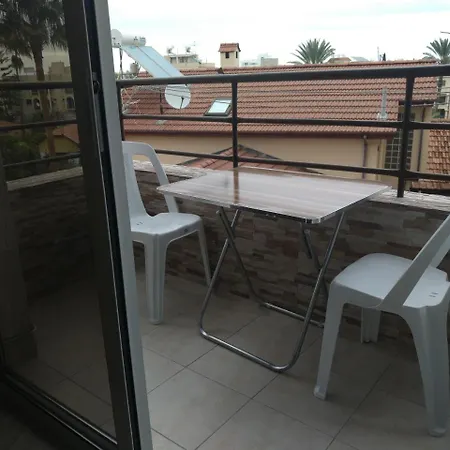 Cozy Two Bedroom Larnaca